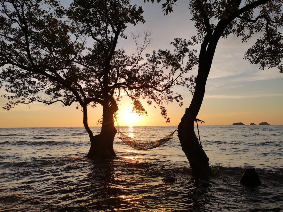 Koh Chang Bailan Beach Resort Luaran gambar